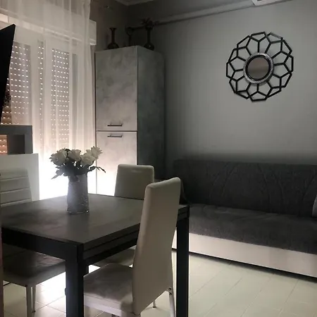 добрые друзья Apartment Scalea